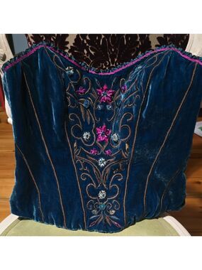 Kathryn Dianos Exquisite Velvet Embroidered Beaded Corset Size 4